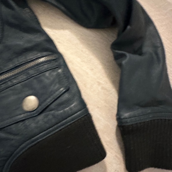 Lamb skin jacket - Picture 3 of 4